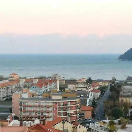 La Casa Di Flavio Lejlighed Albenga