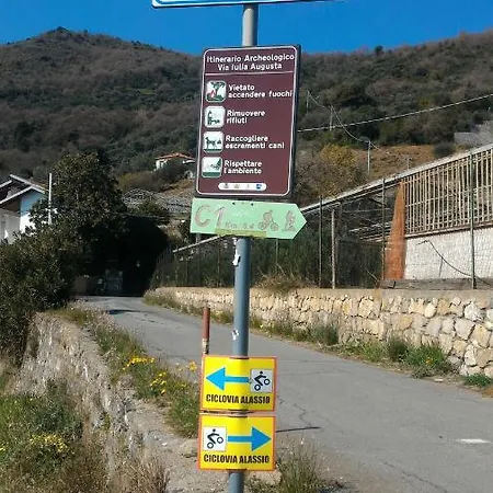 La Casa Di Flavio Appartamento Albenga